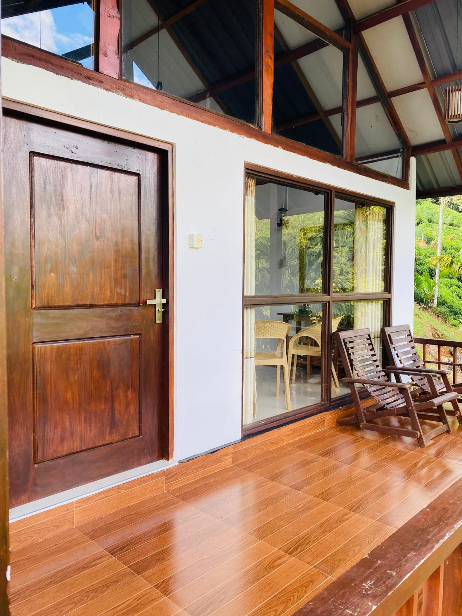 Rainforest Mount Lodge 代尼耶耶 外观 照片