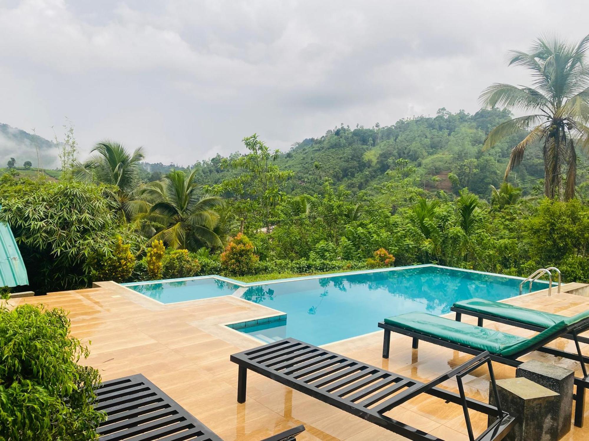 Rainforest Mount Lodge 代尼耶耶 外观 照片